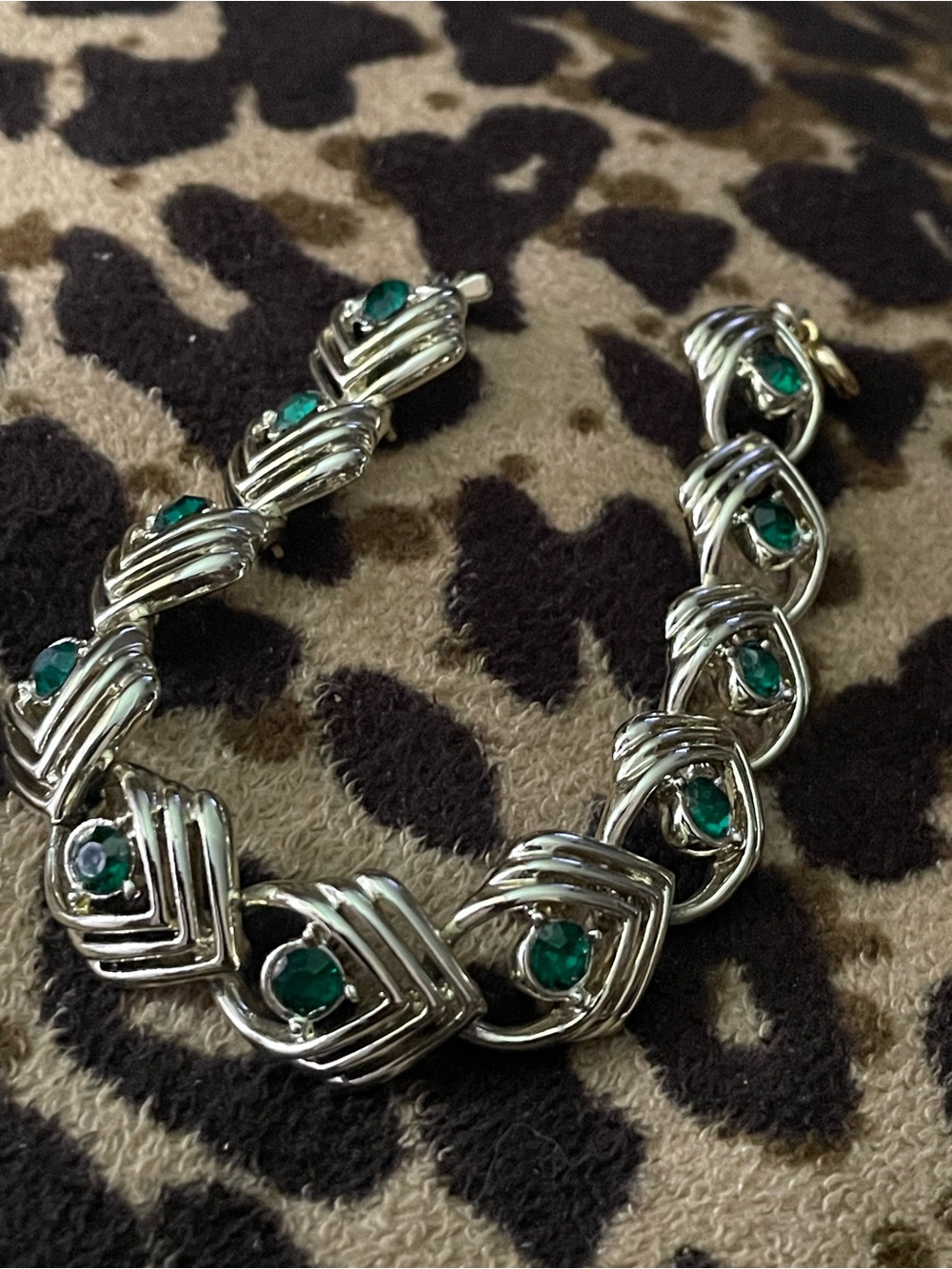 Silver Bracelet with Emerald Green Stones